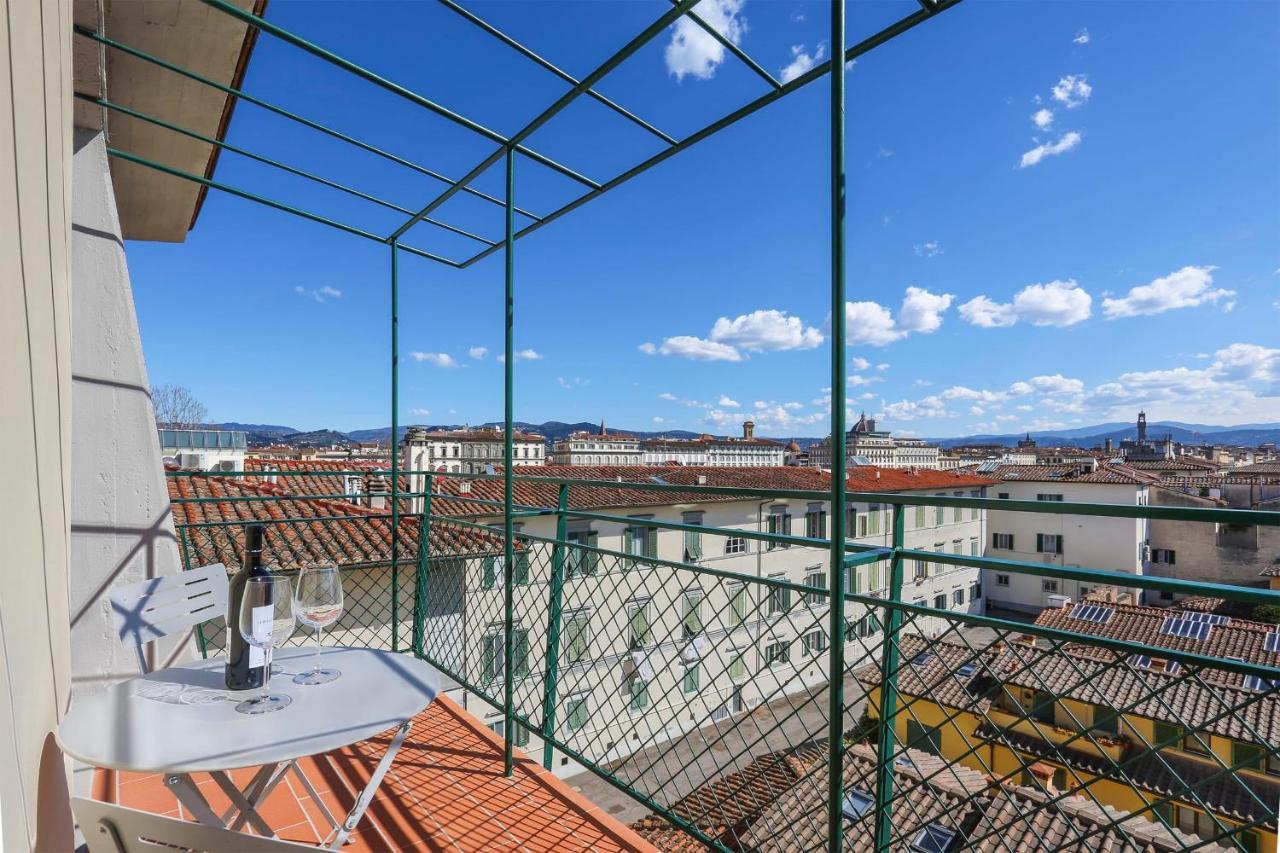 Penthouse With Big Terrace In Oltrarno Apartment Florence Exterior photo